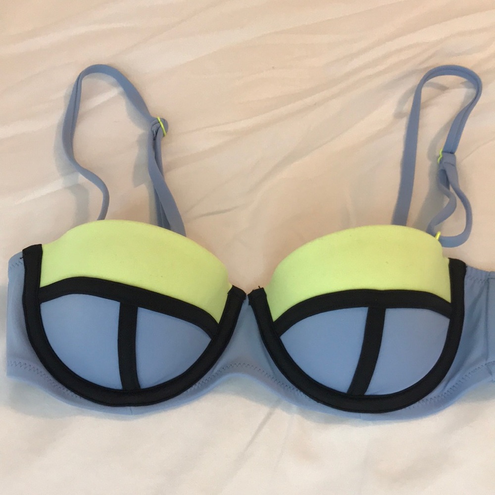 VS Bikini Top